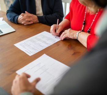 pexels-kampus-8439700